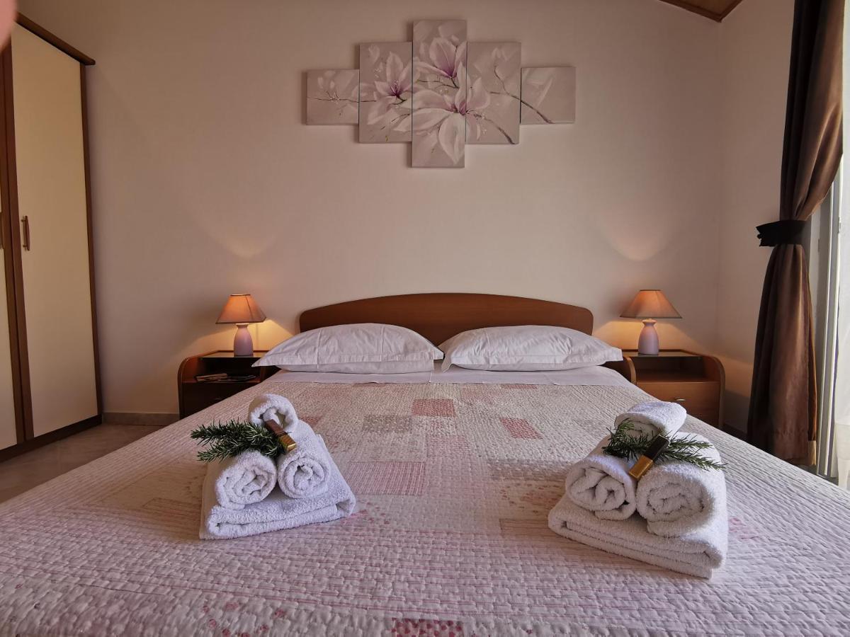Apartments Marija Lastovo 외부 사진